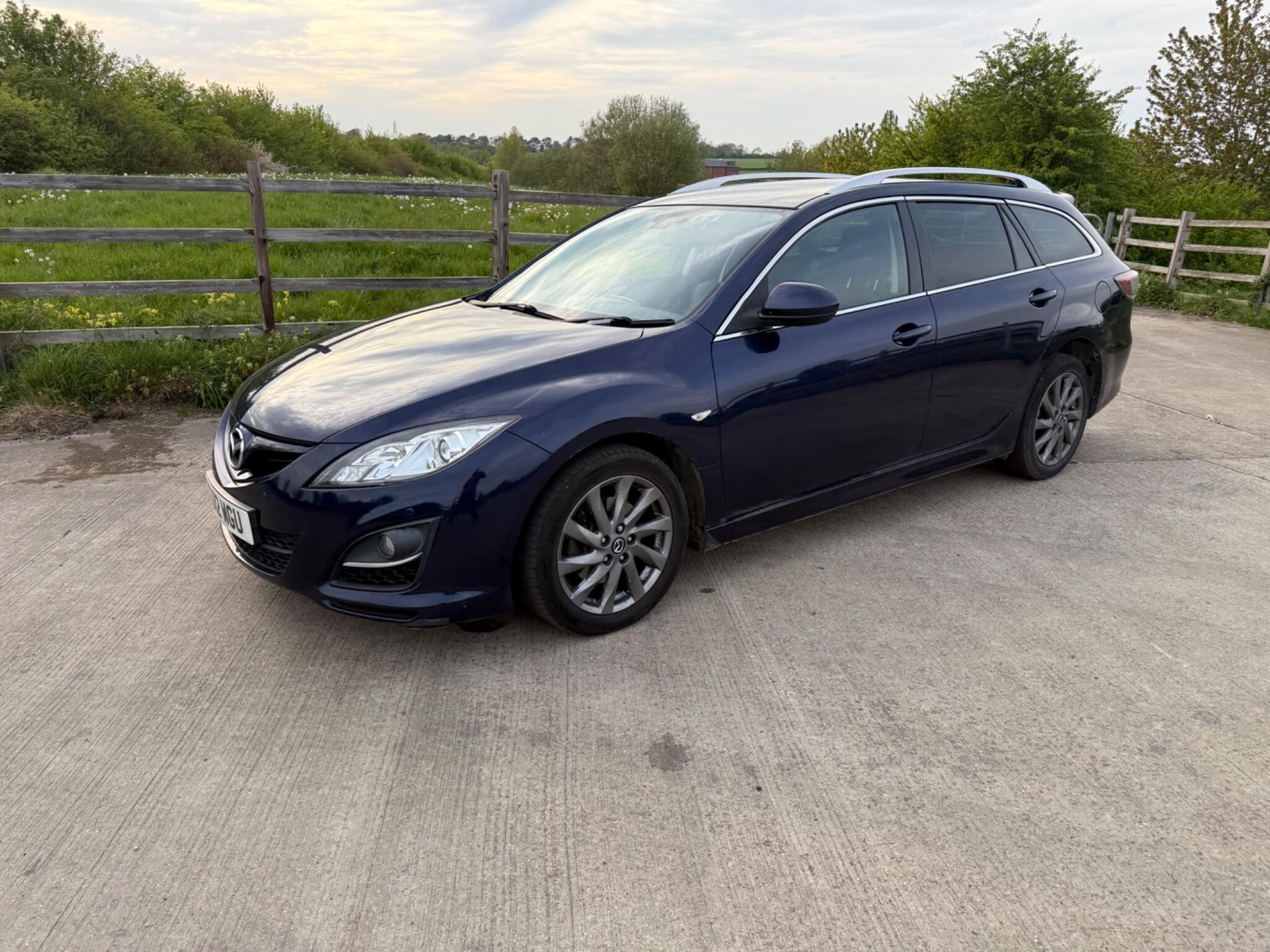 Mazda Mazda6 2.2d Venture Euro 5 5dr — photo 10 of 86