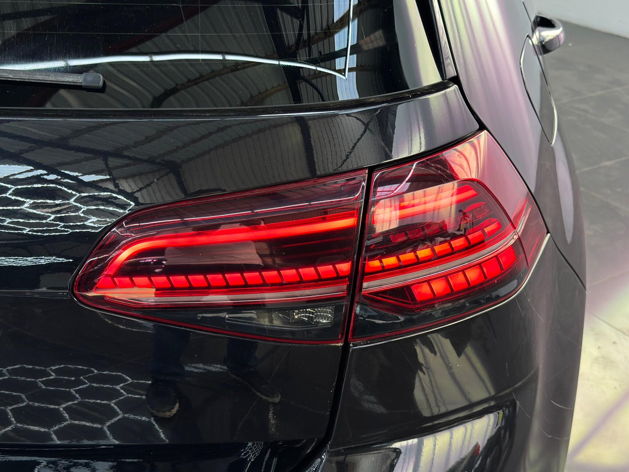 Volkswagen Golf view 32