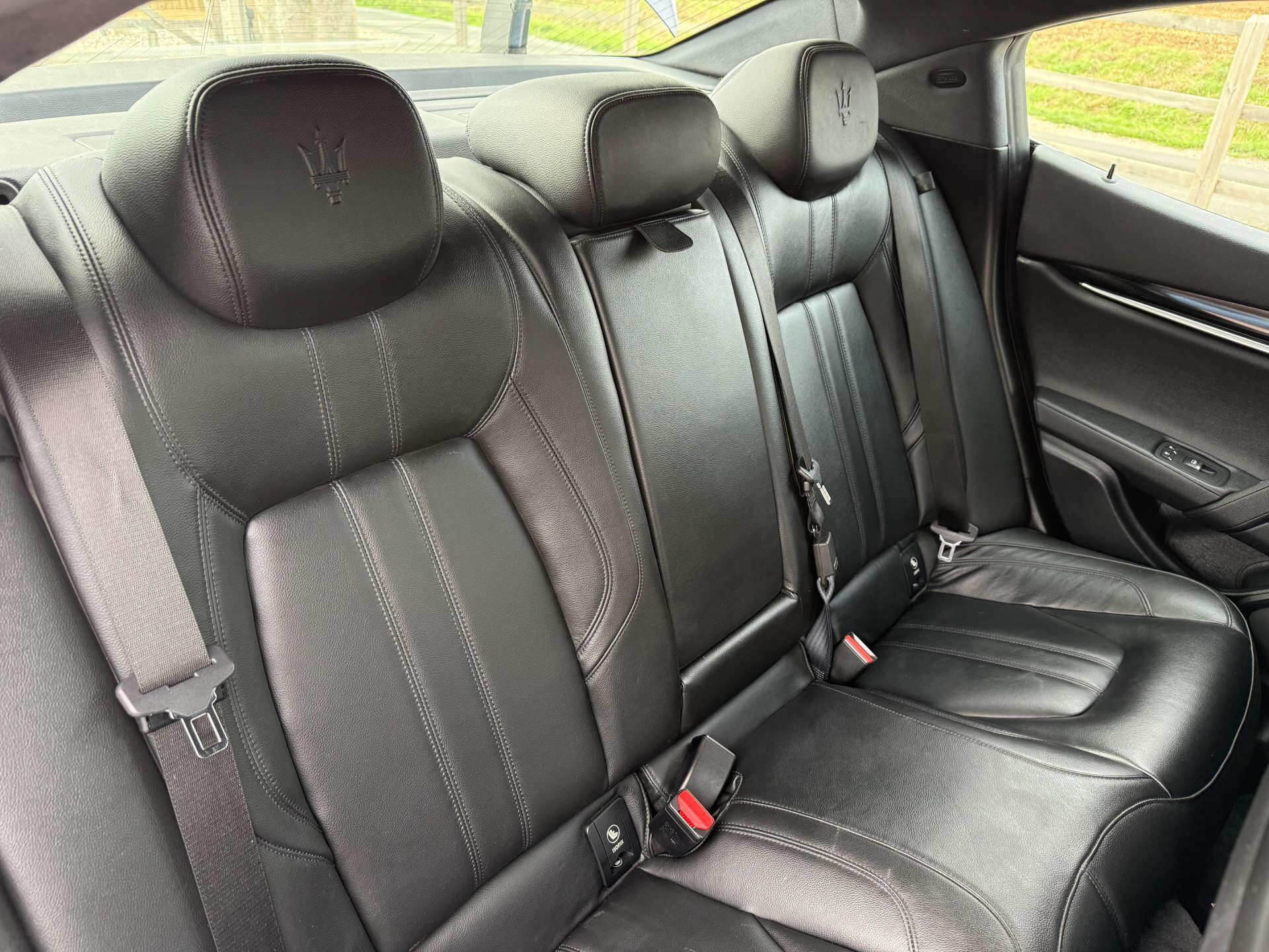 Maserati Ghibli view 14