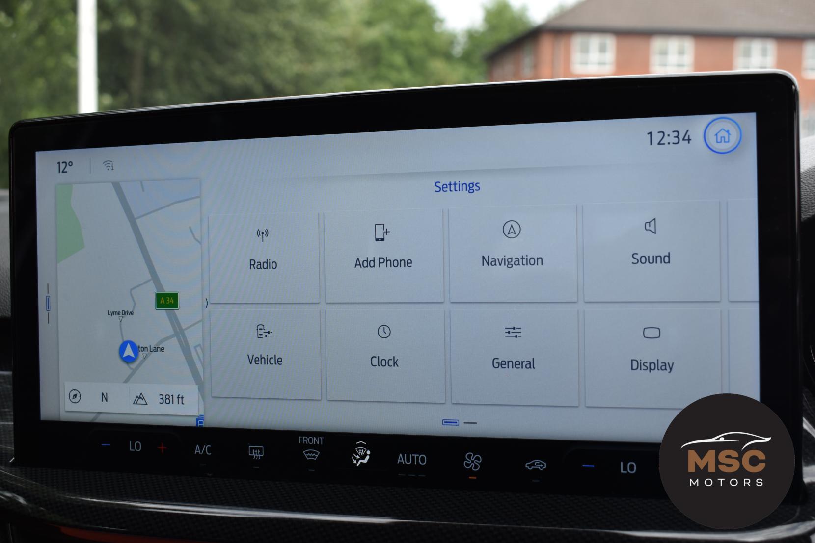 Ford Focus view 54
