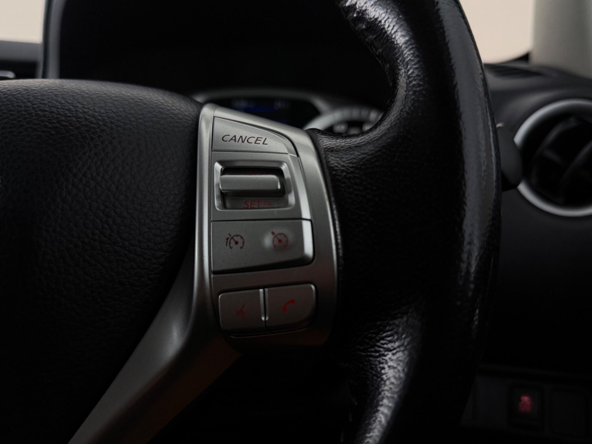 Nissan Navara view 14