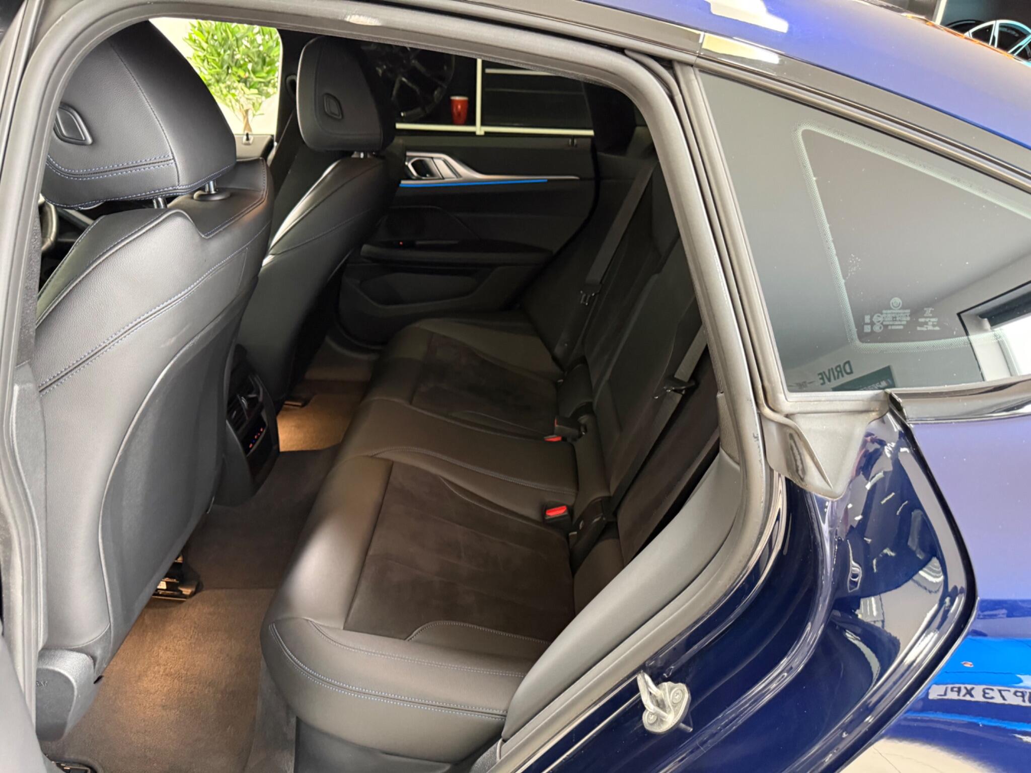 BMW I4 view 34