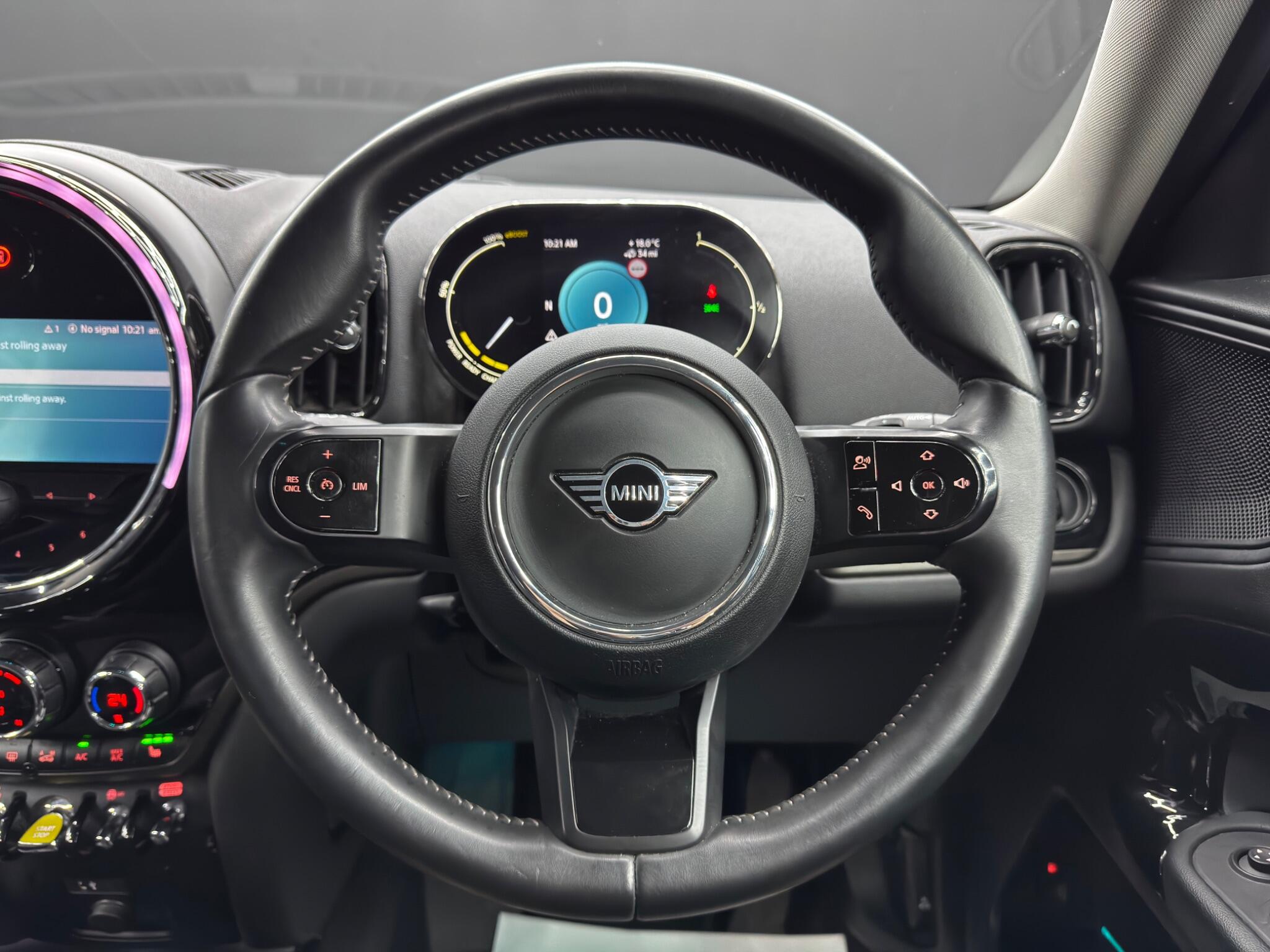 Mini Countryman view 18