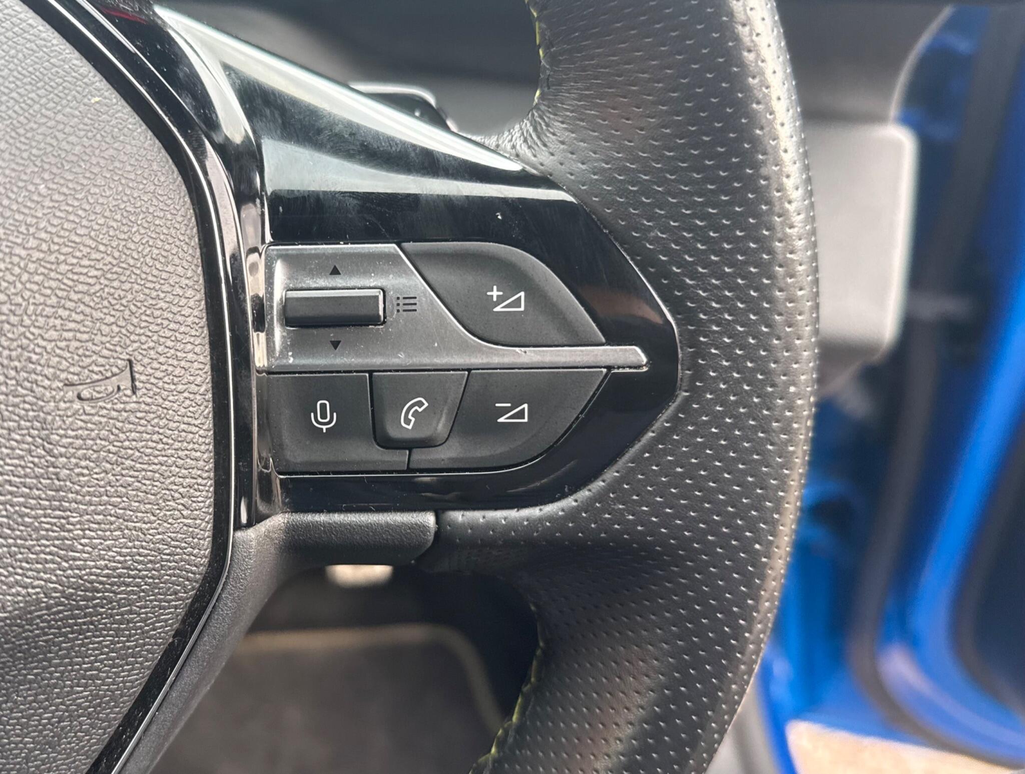 Peugeot 308 view 23