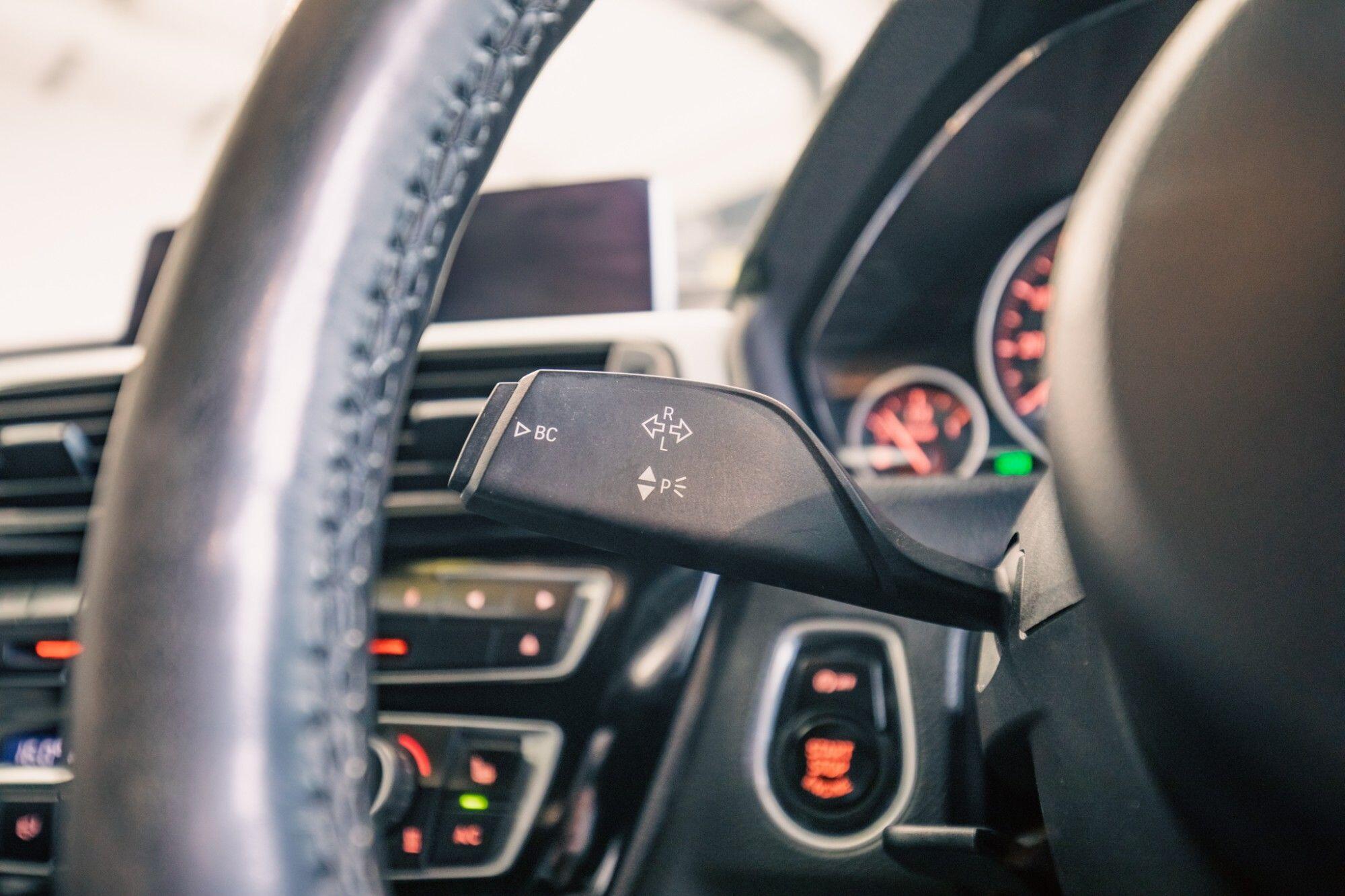 BMW 4 Series view 13