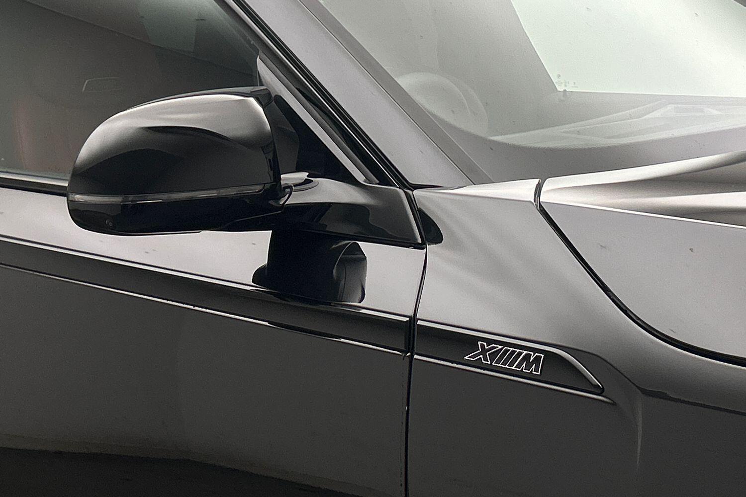 BMW XM view 30
