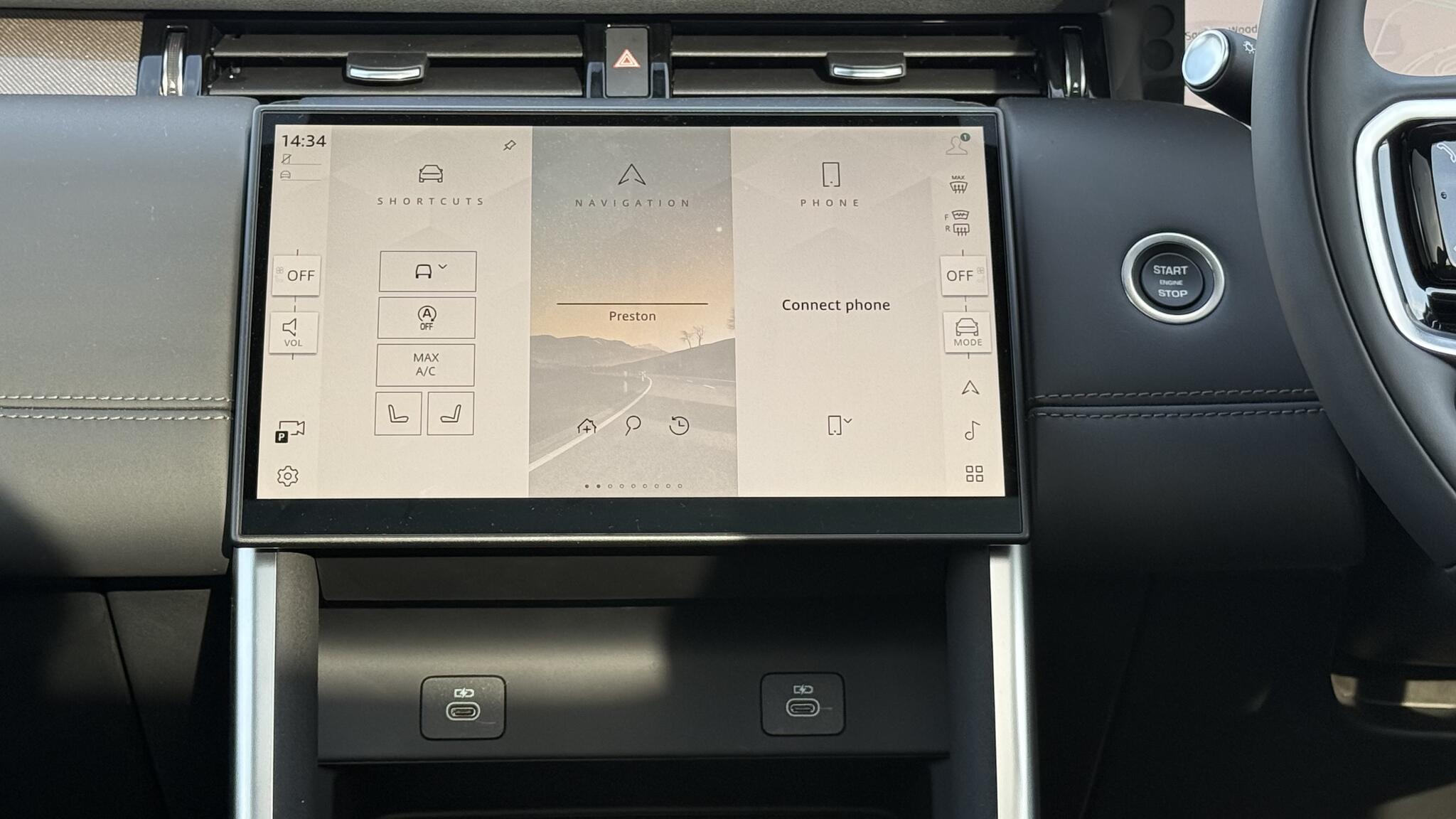 Land Rover Discovery Sport view 13
