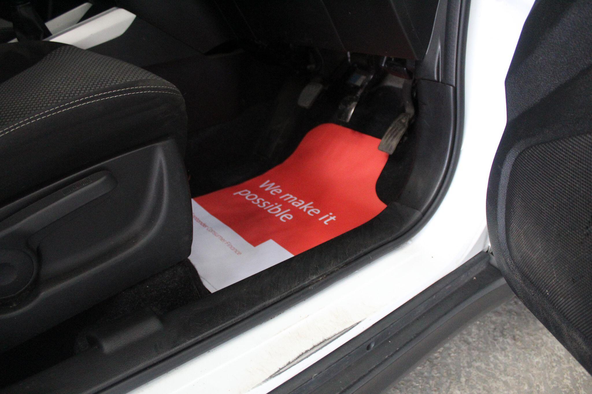 Suzuki Vitara view 44