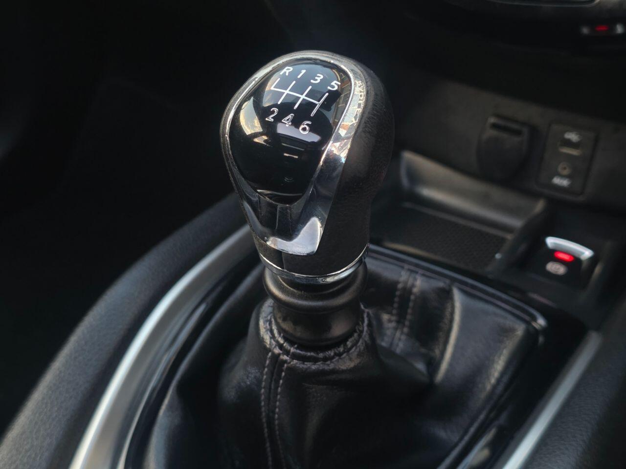Nissan X-Trail view 73