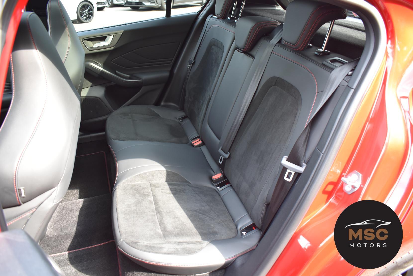 Ford Focus view 51