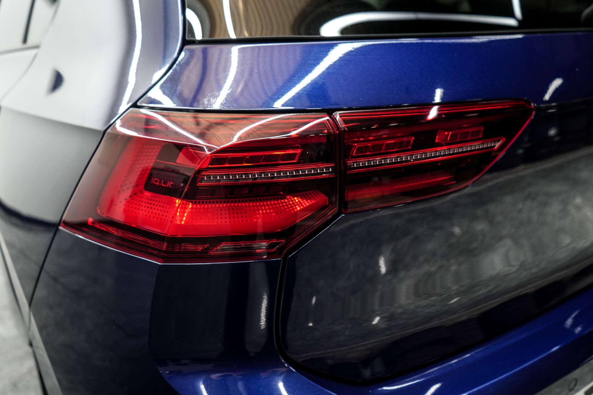 Volkswagen Golf view 8