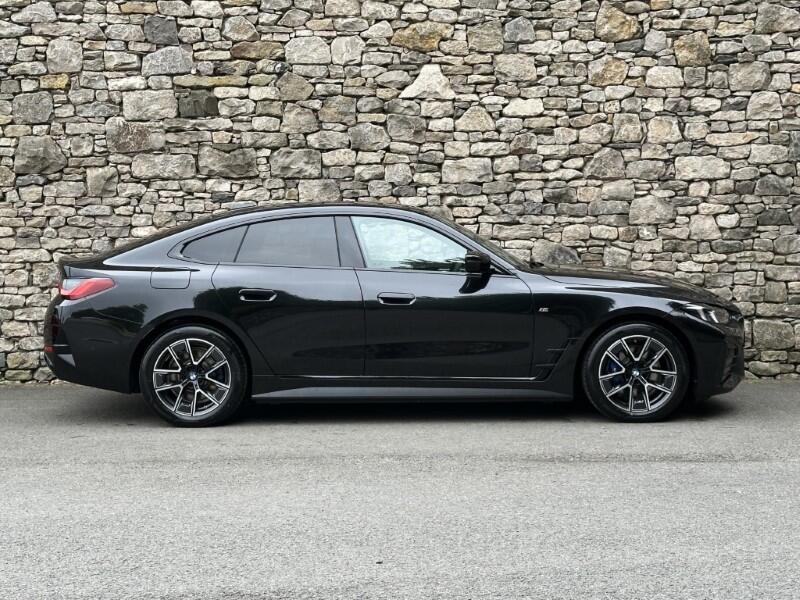 BMW i4 view 4