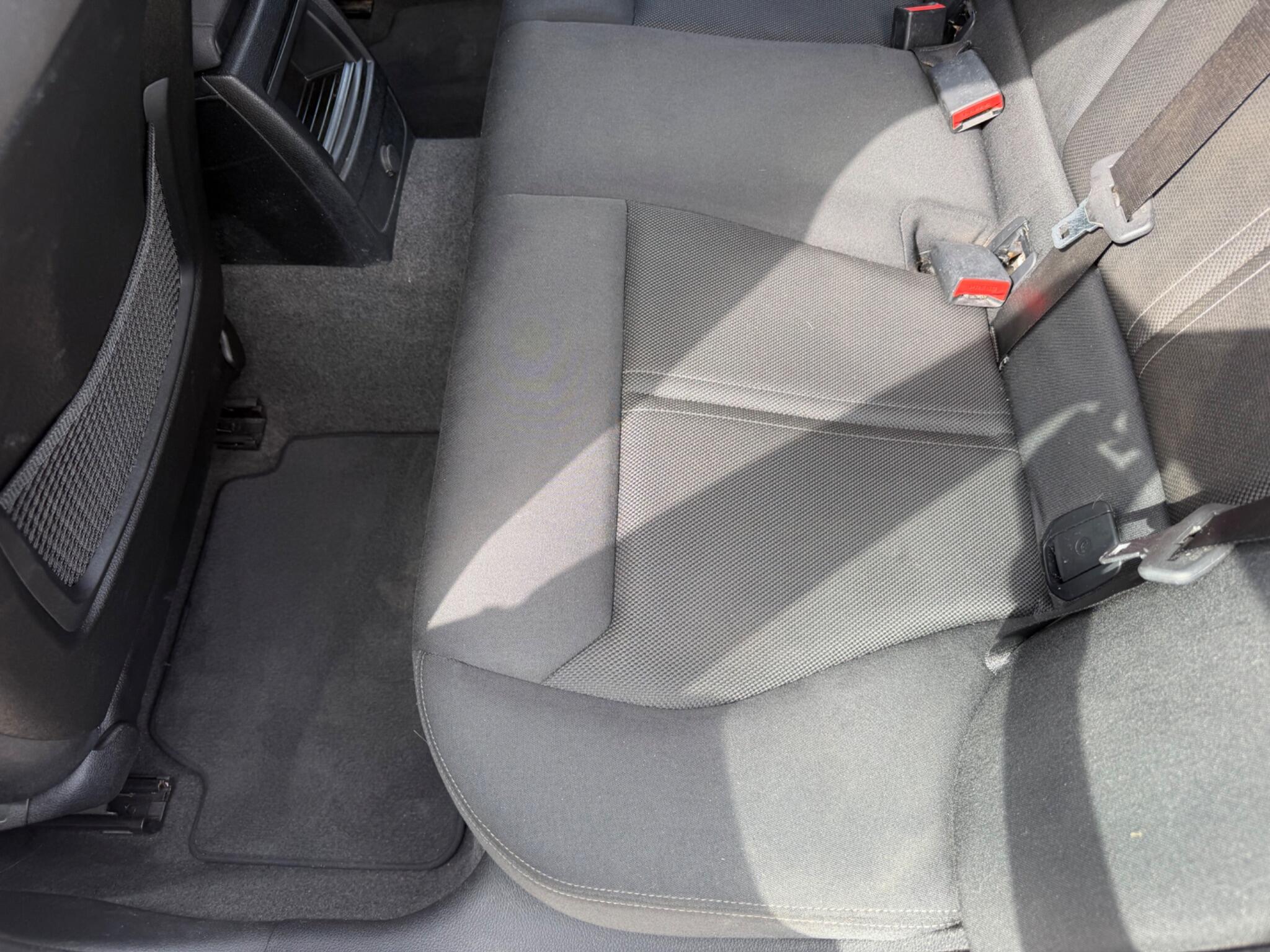 BMW 1 Series view 29