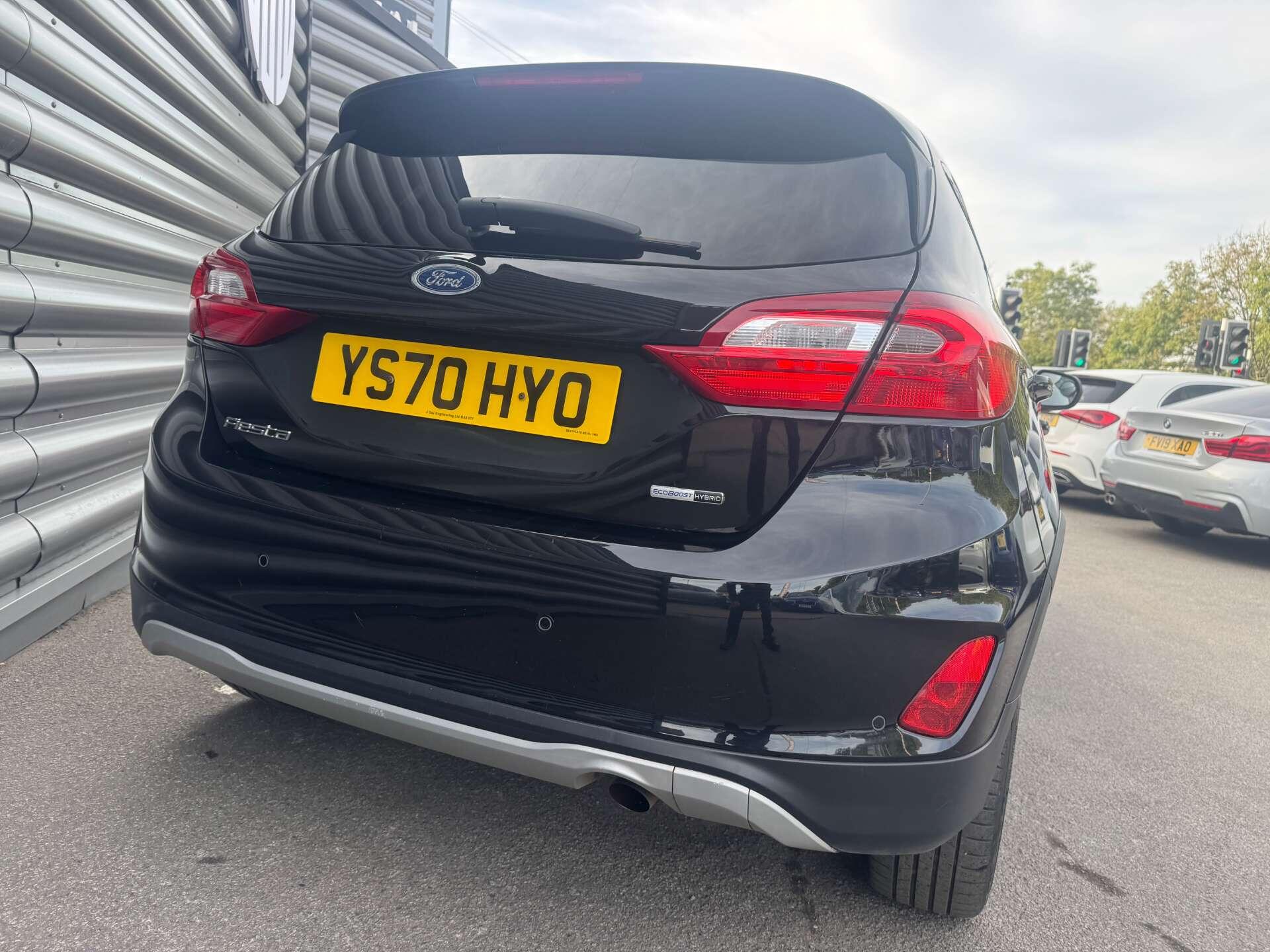 Ford Fiesta view 11