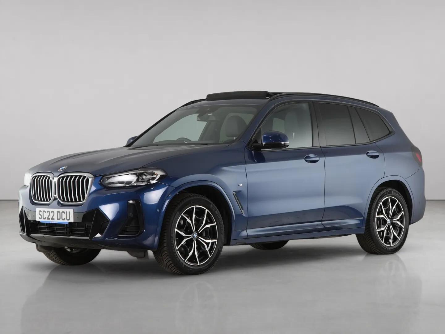 BMW X3 view 2