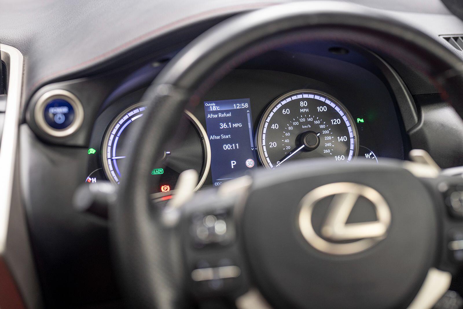 Lexus NX view 40