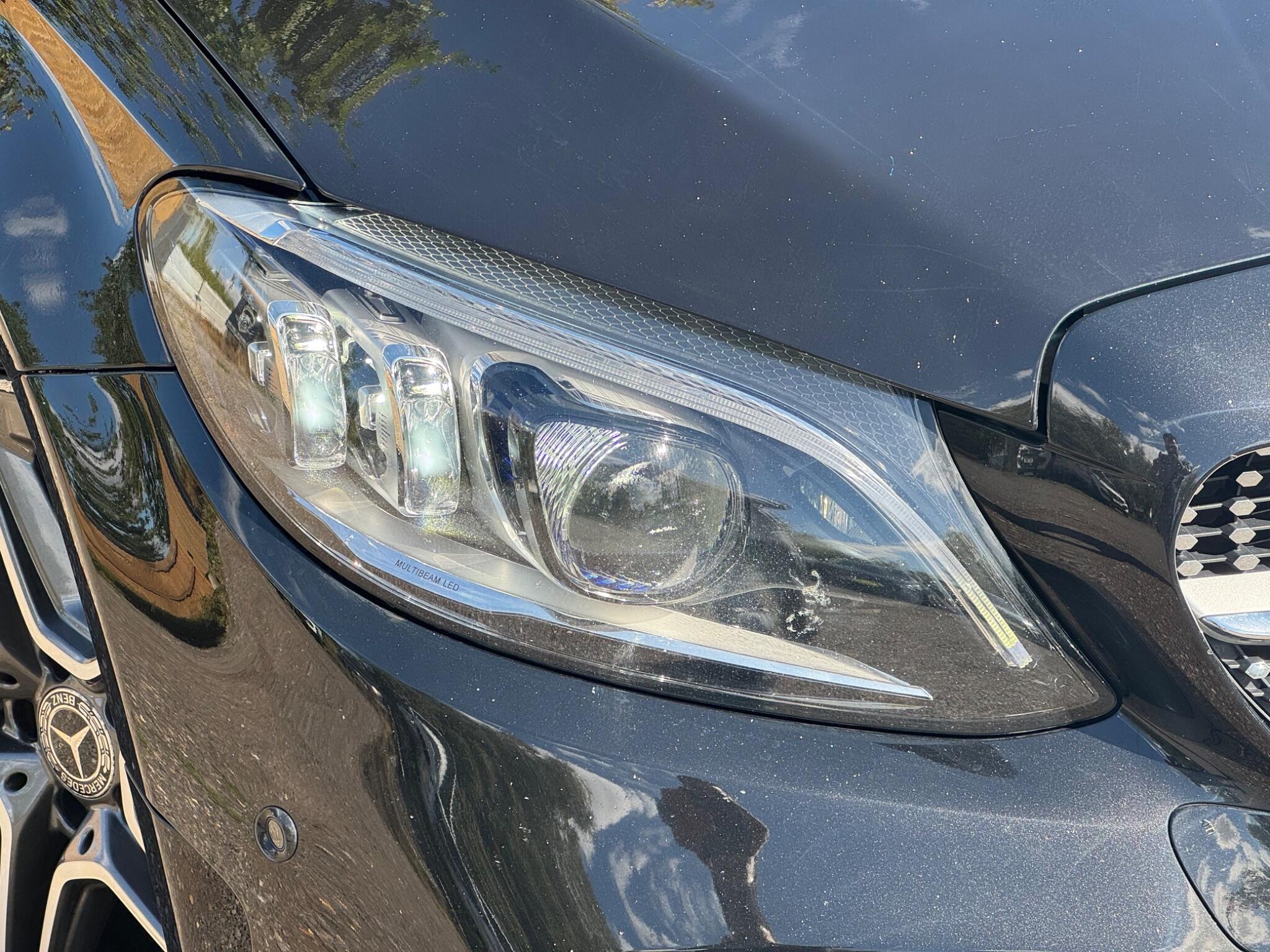 Mercedes-Benz C-Class view 49