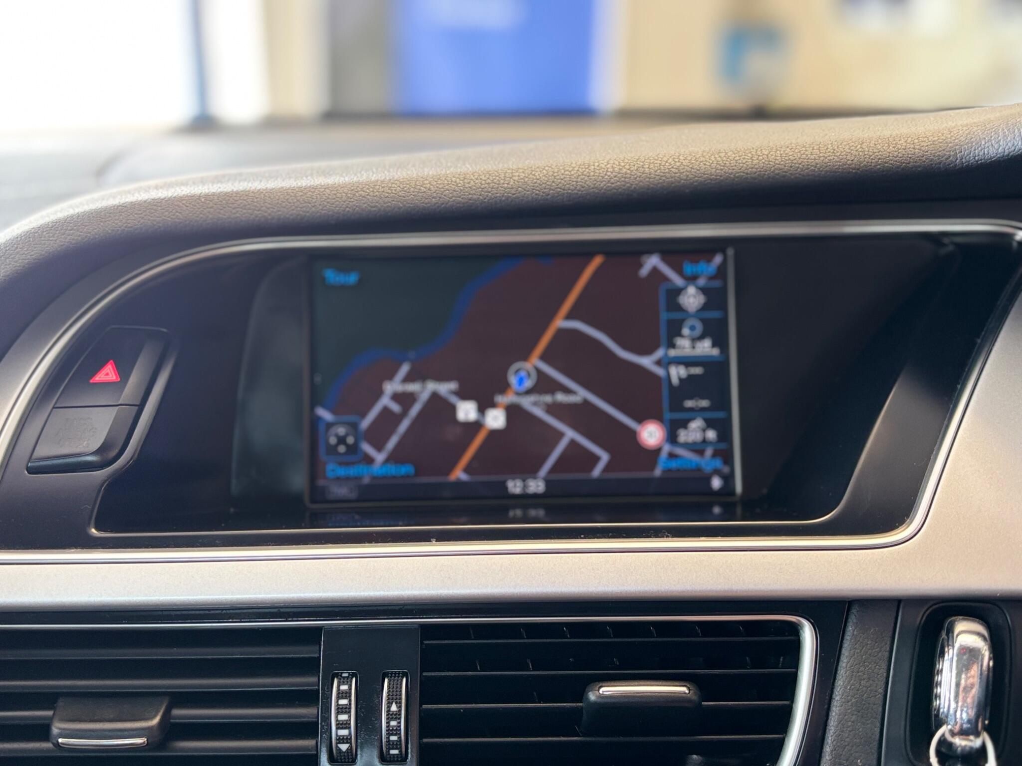 Audi A4 view 19