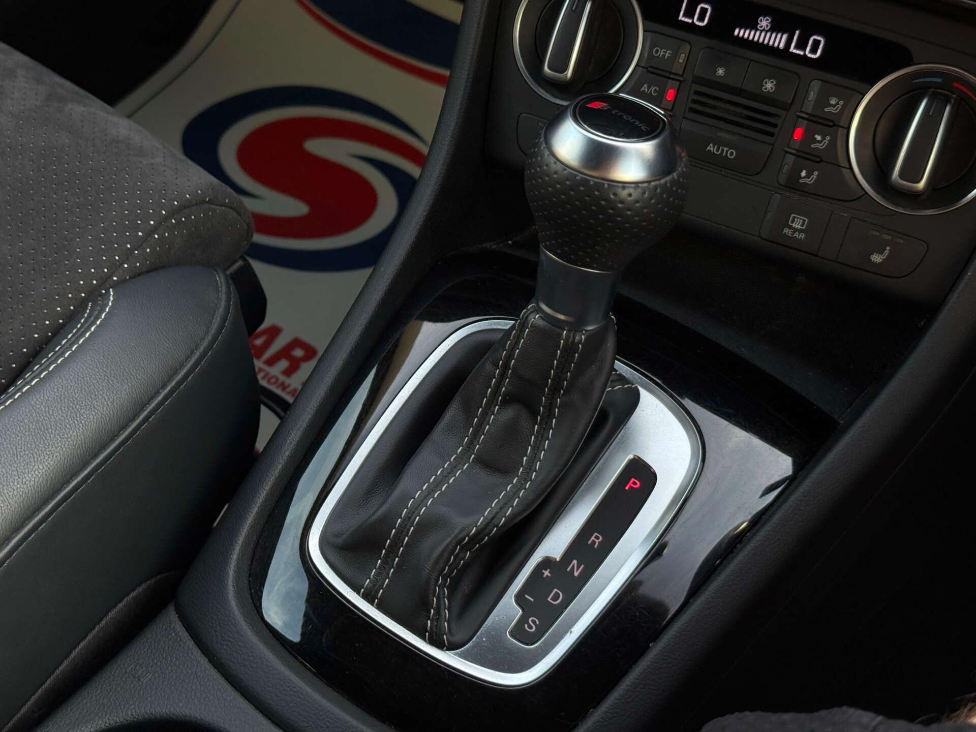 Audi Q3 view 58