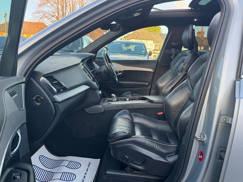 2017 Volvo XC90 image 29