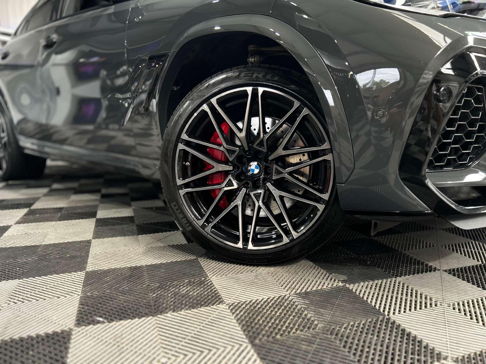 BMW X6 M view 23