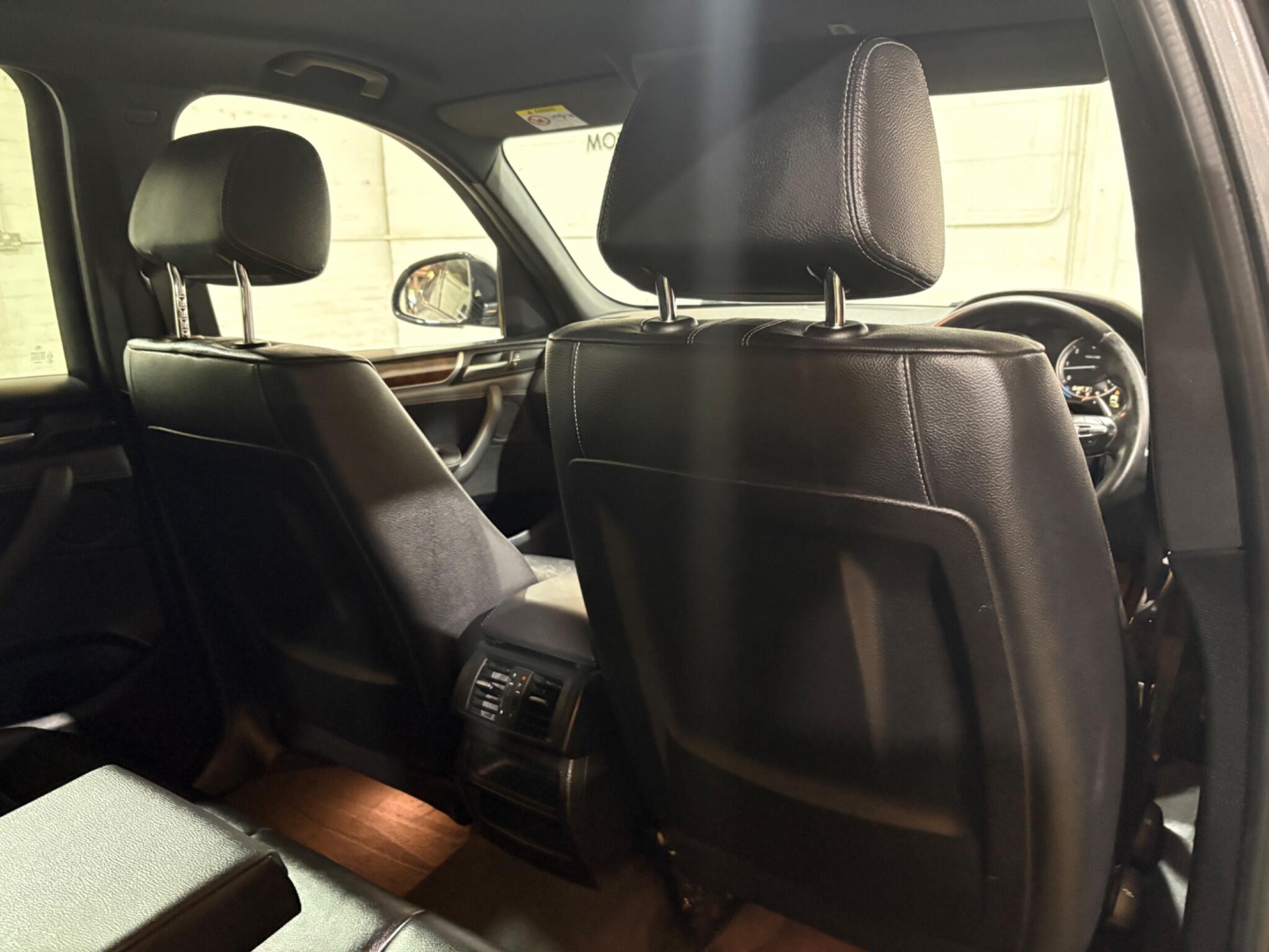BMW X3 view 71