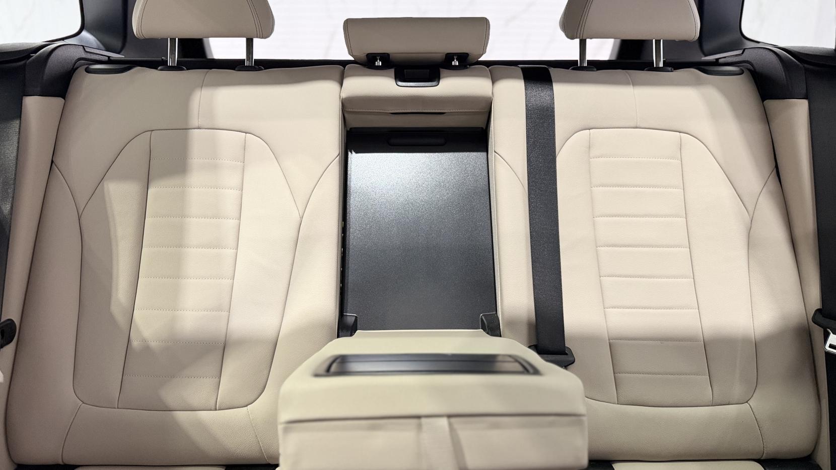 BMW X3 view 14