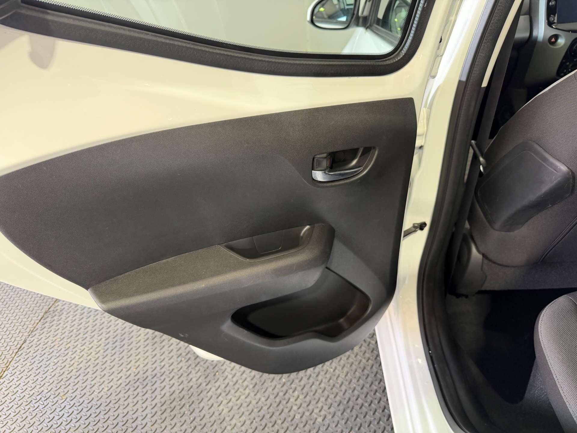Toyota Aygo view 47