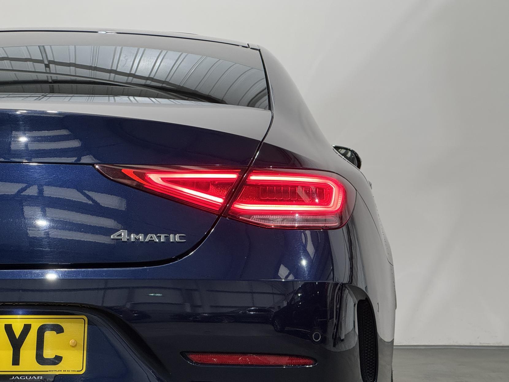 Mercedes-Benz CLS view 15
