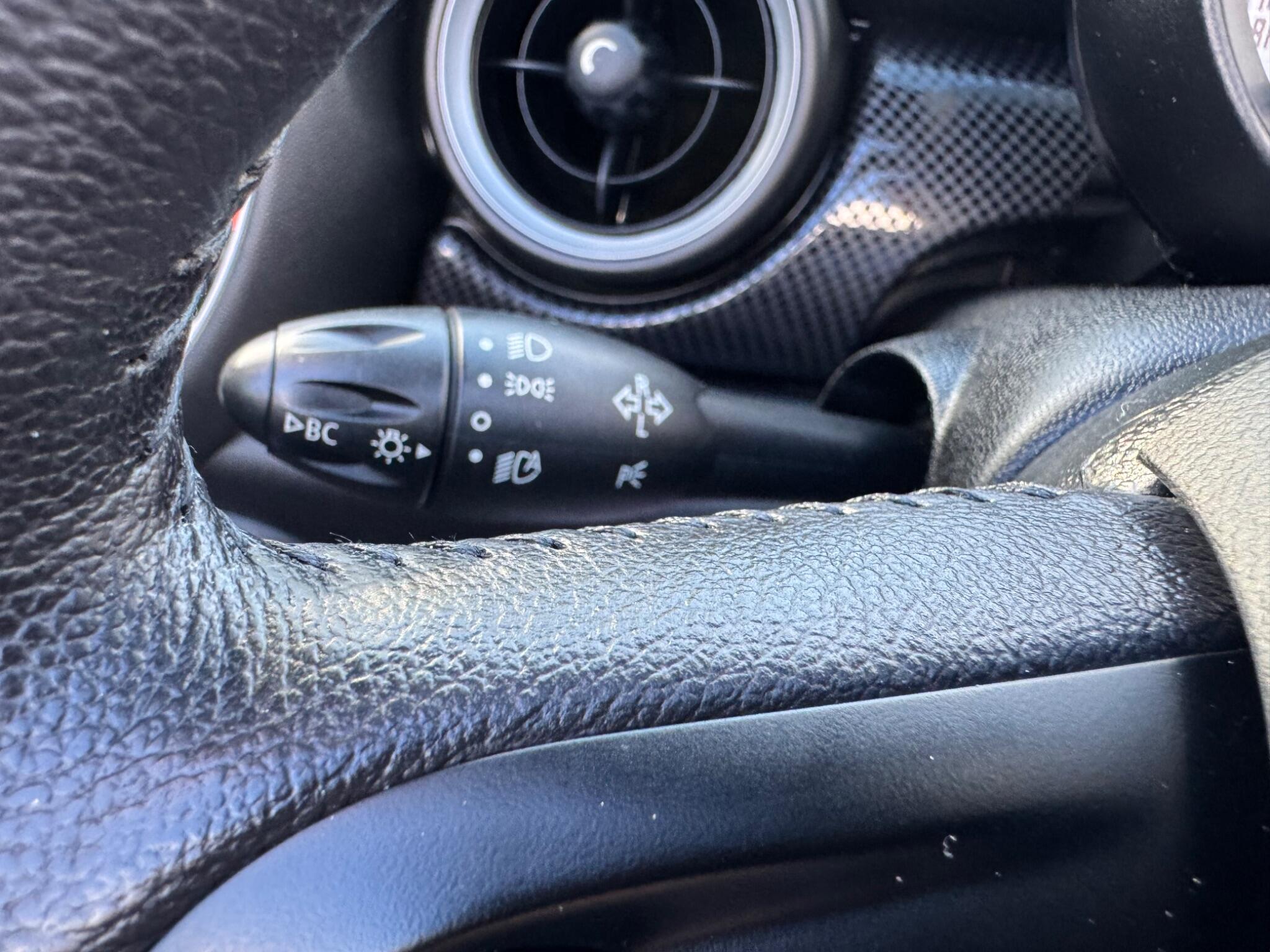 Mini Roadster view 22