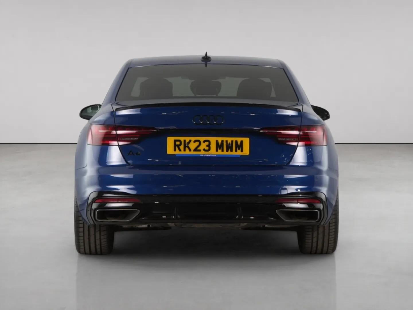 Audi A4 view 7