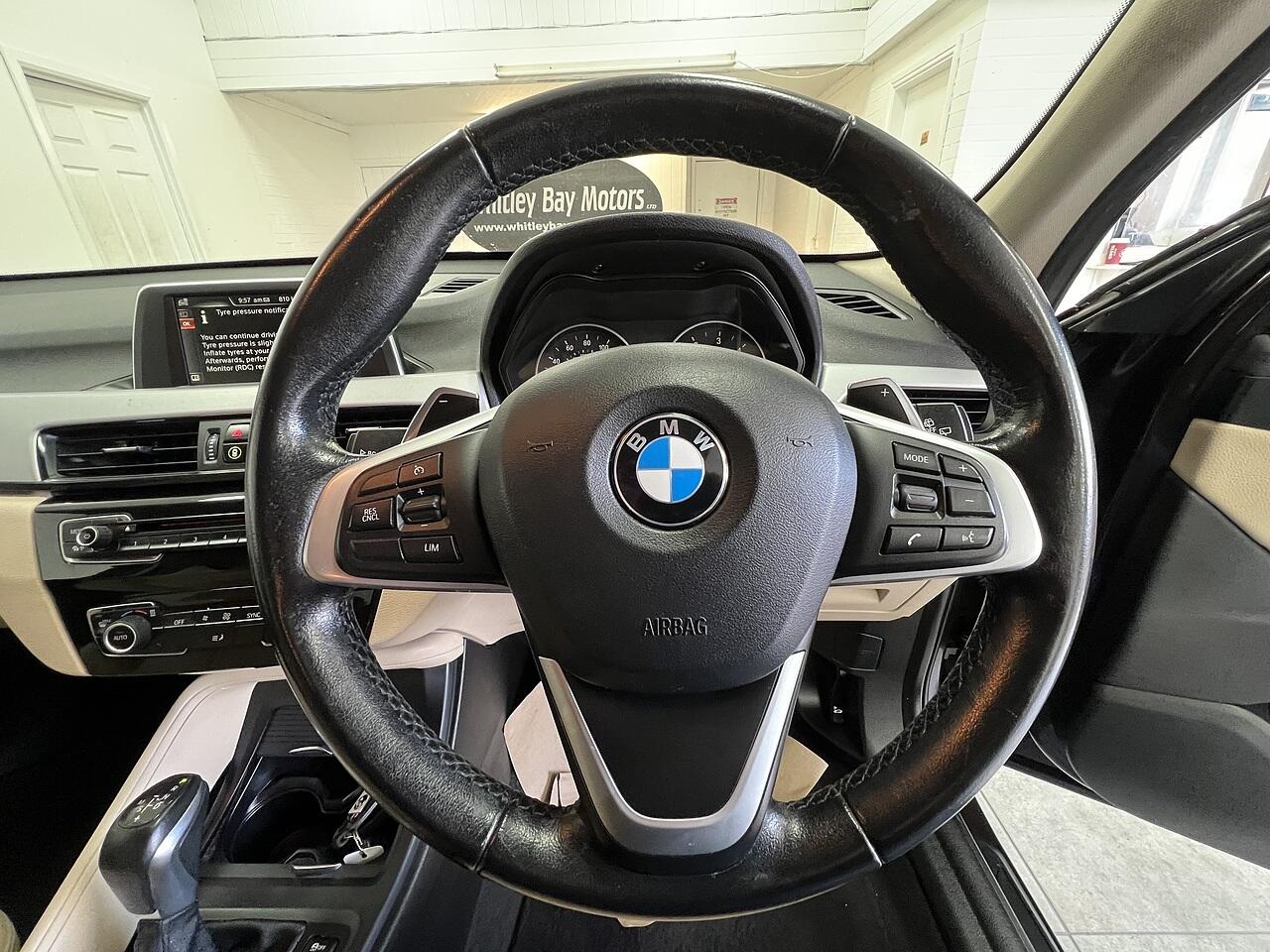 BMW X1 view 9