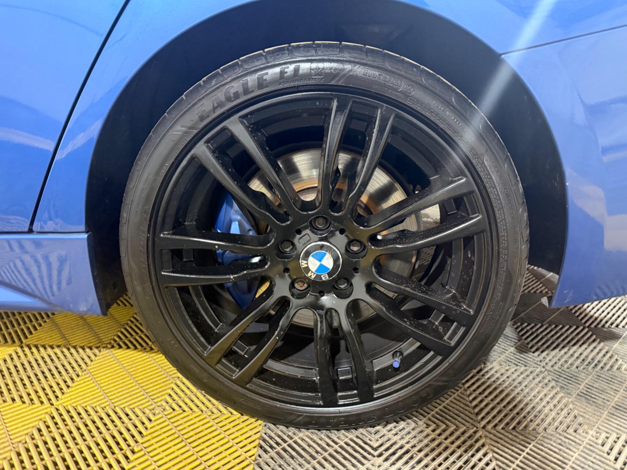 BMW 3 Series view 63