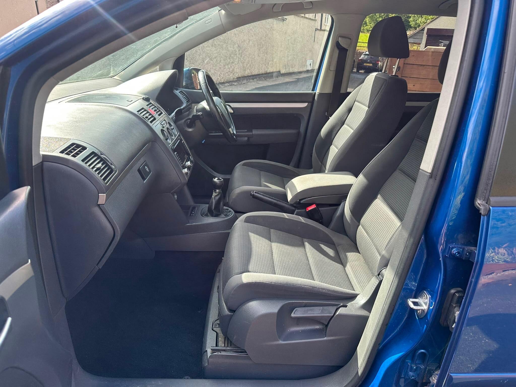Volkswagen Touran view 38