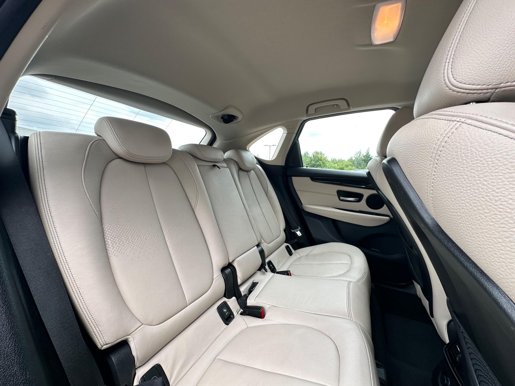 BMW 2 Series Active Tourer view 32