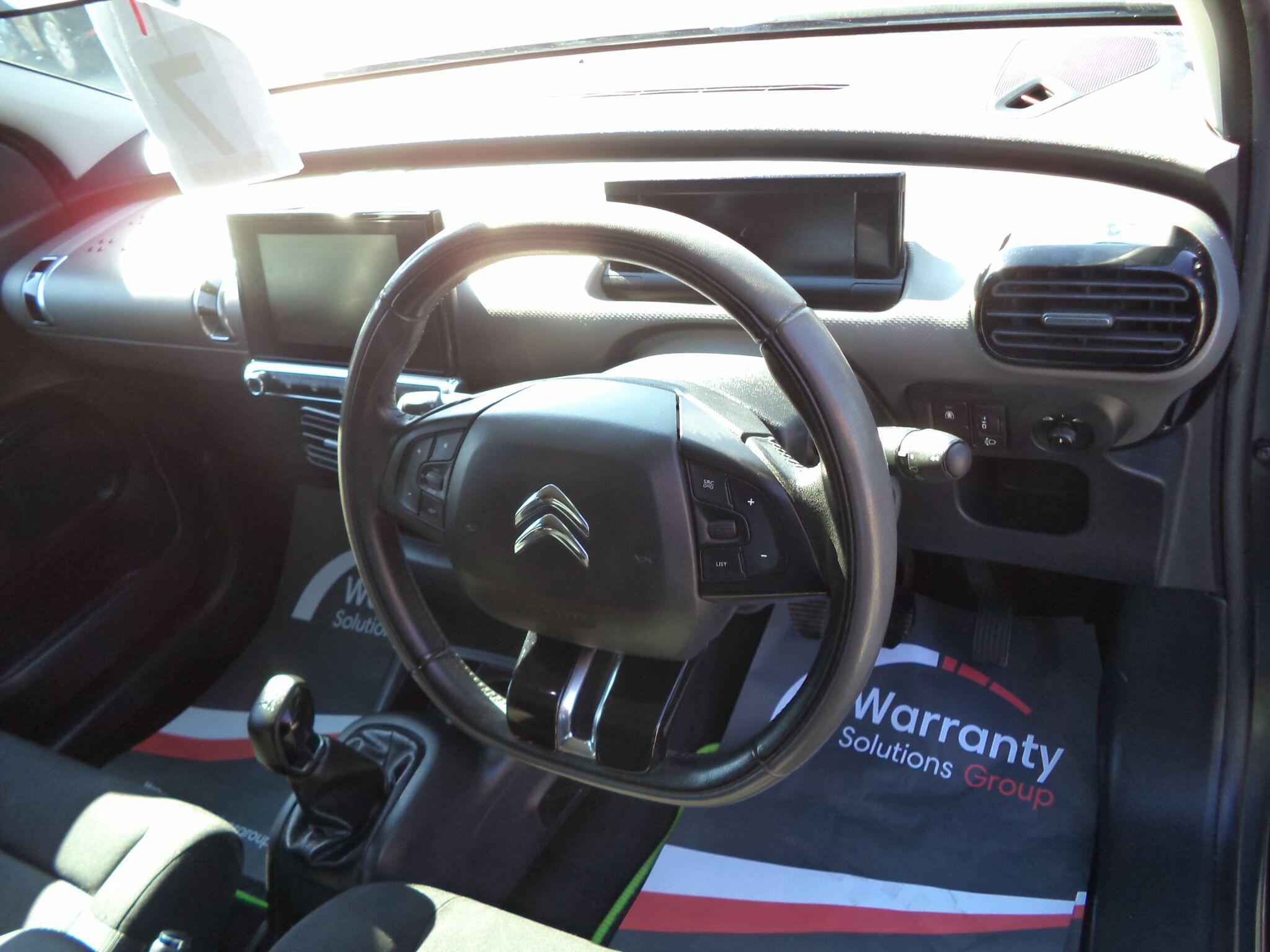 Citroen C4 Cactus view 29