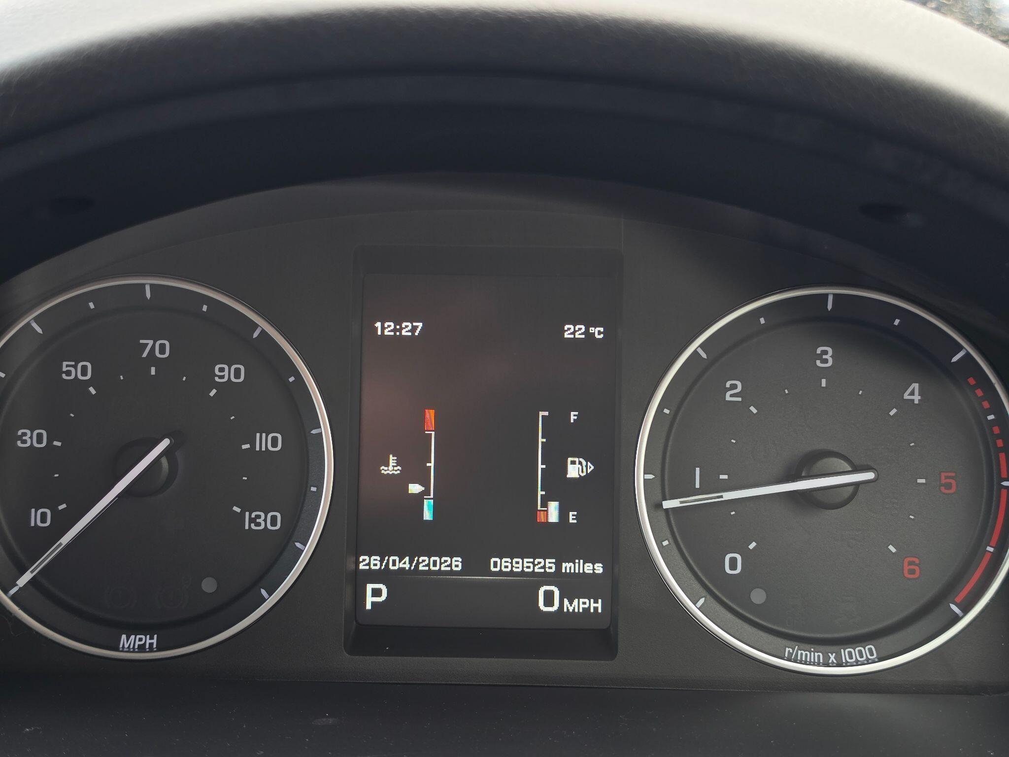 Land Rover Freelander 2 view 15