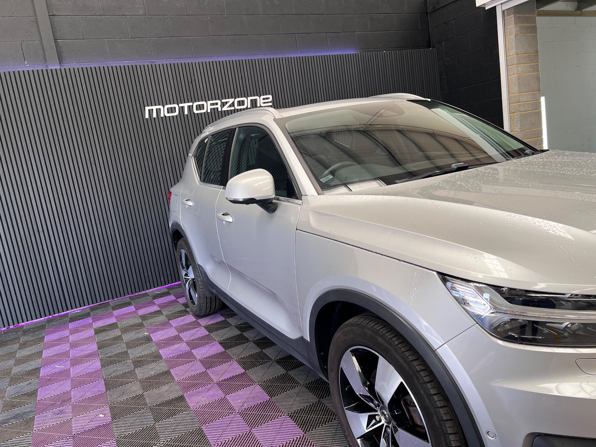 Volvo XC40 view 48