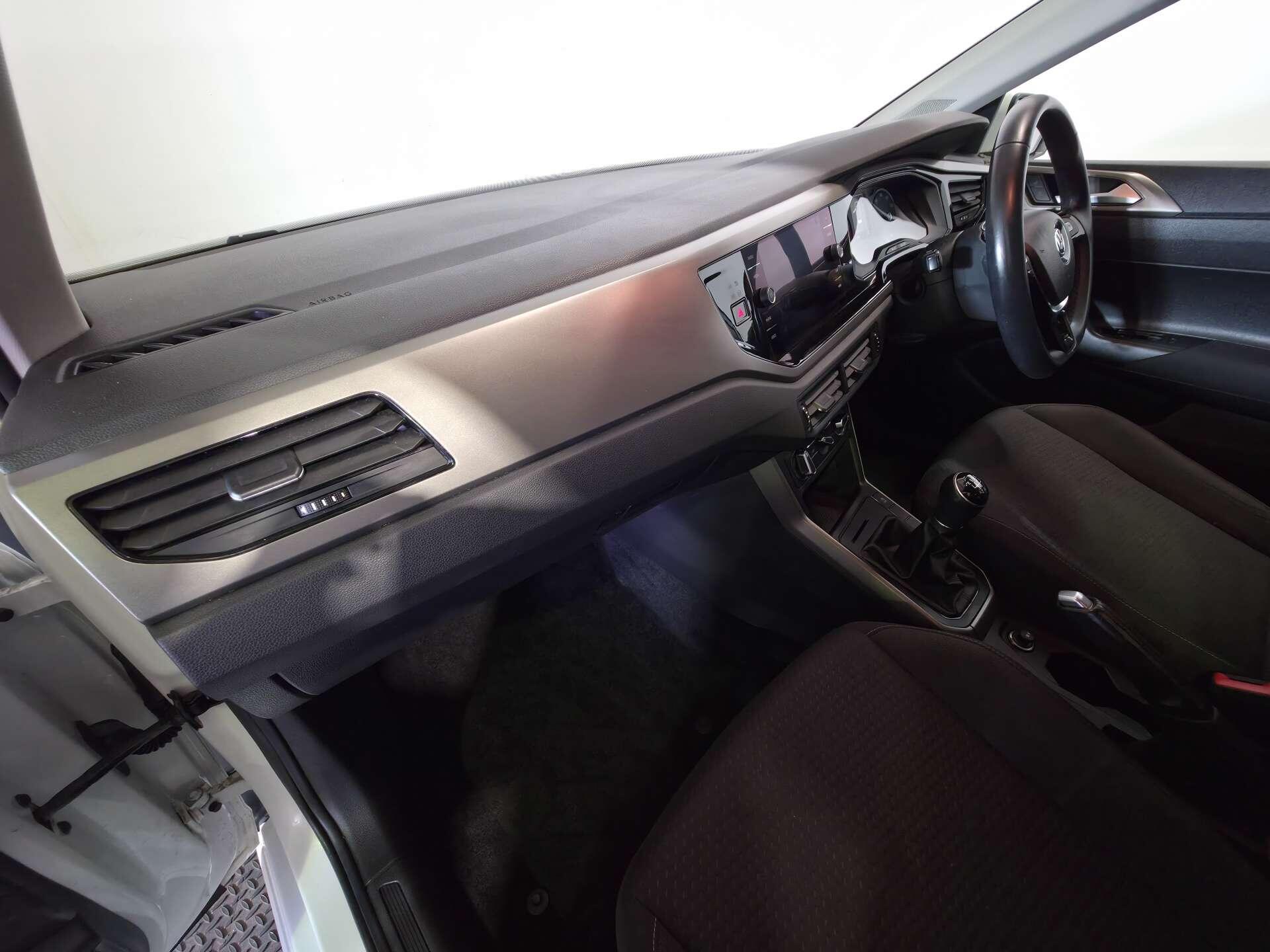 Volkswagen Polo view 56