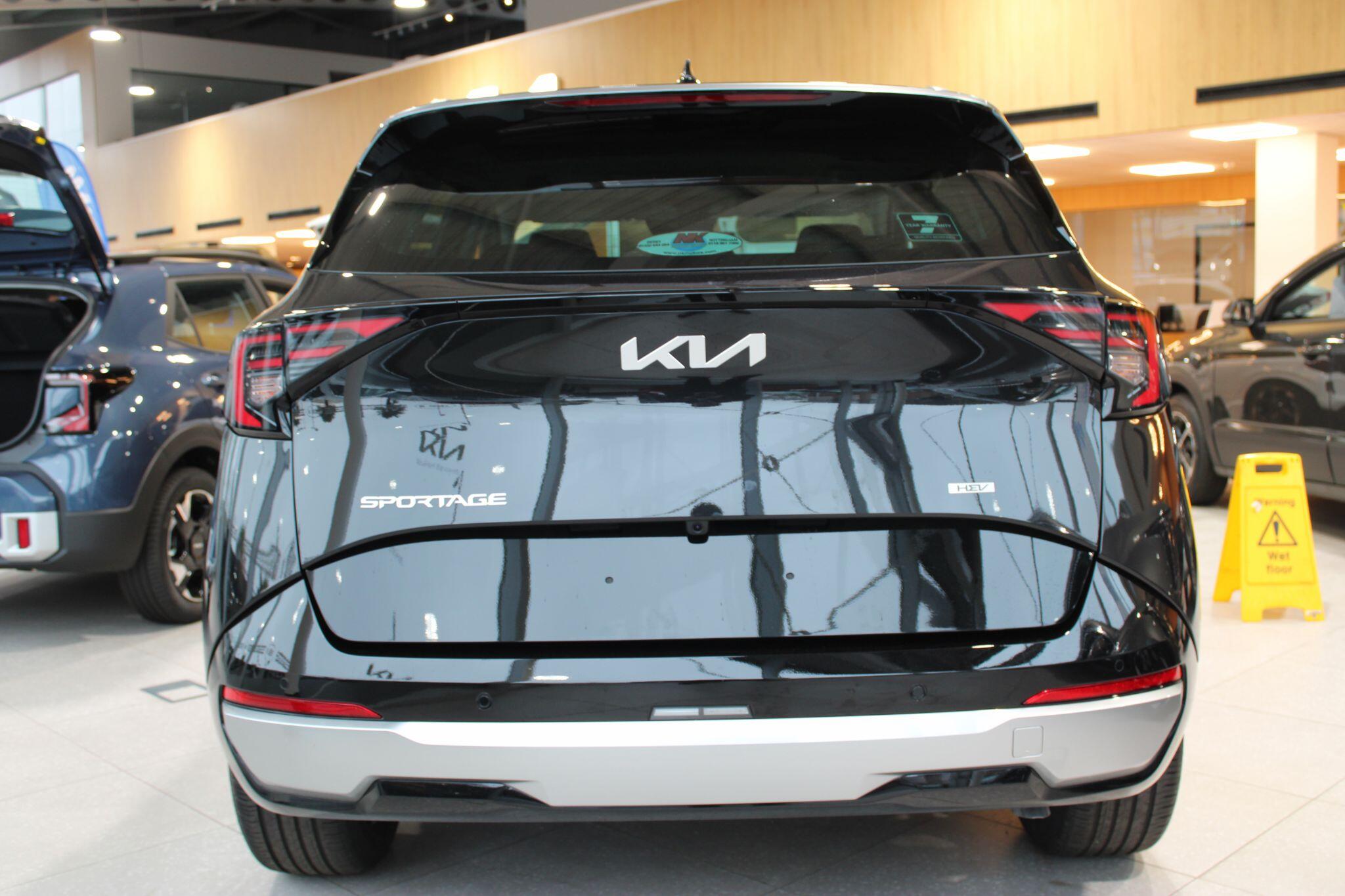 Kia Sportage view 3
