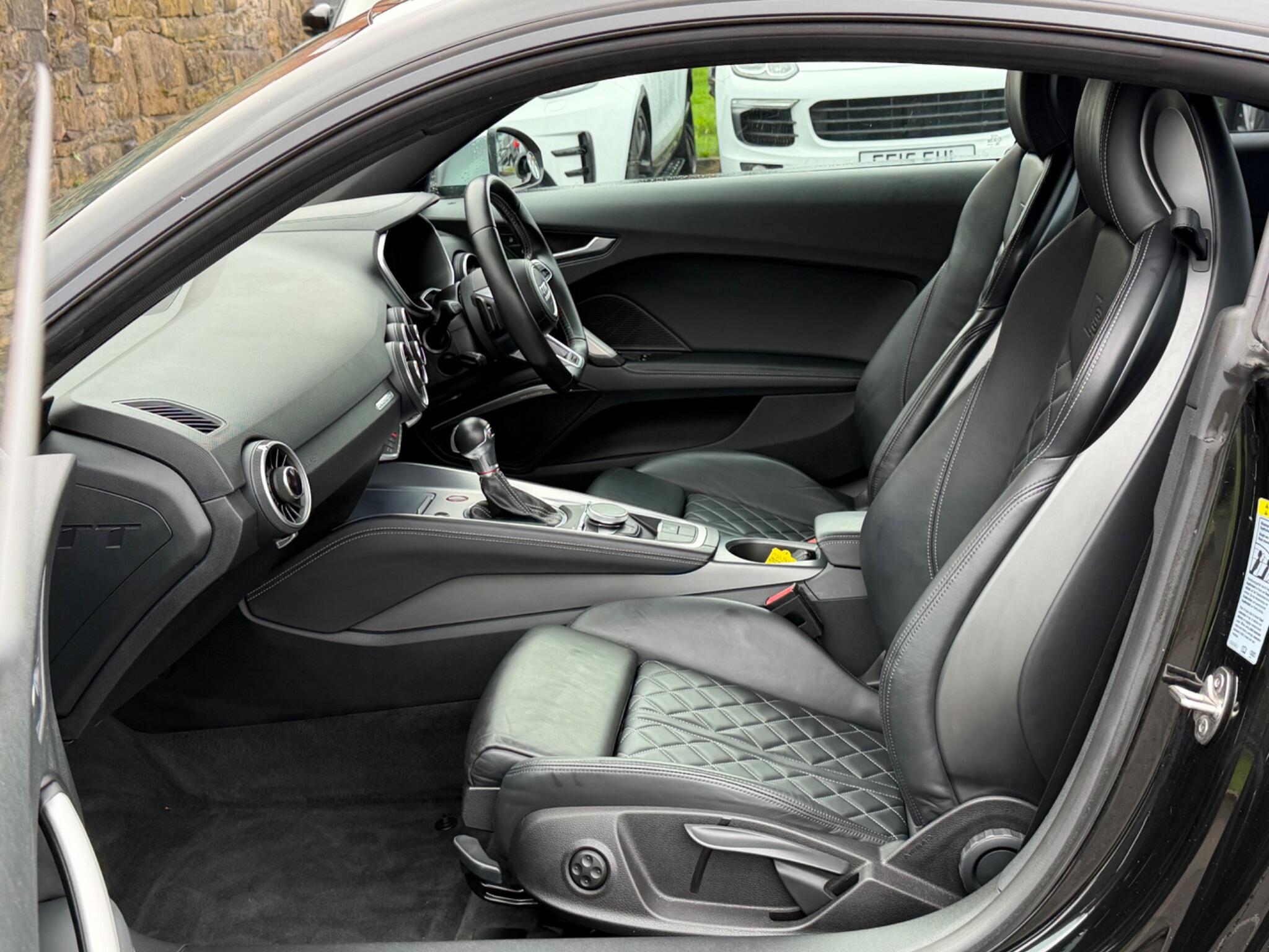 Audi TTS view 16