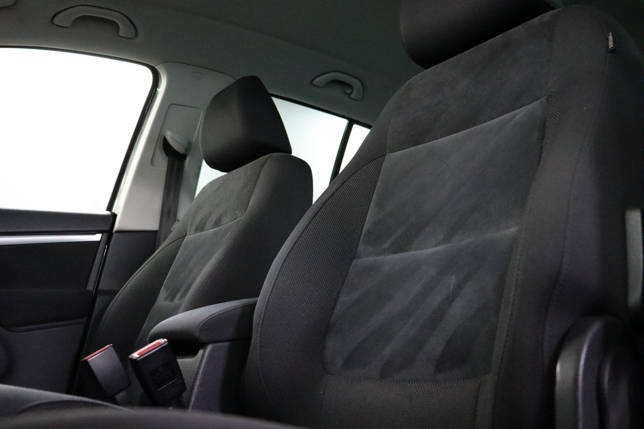 Volkswagen Tiguan view 35