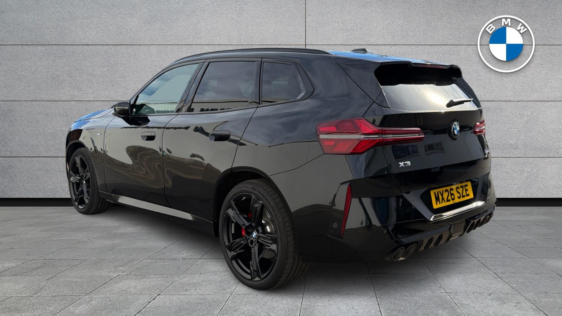 BMW X3 view 3