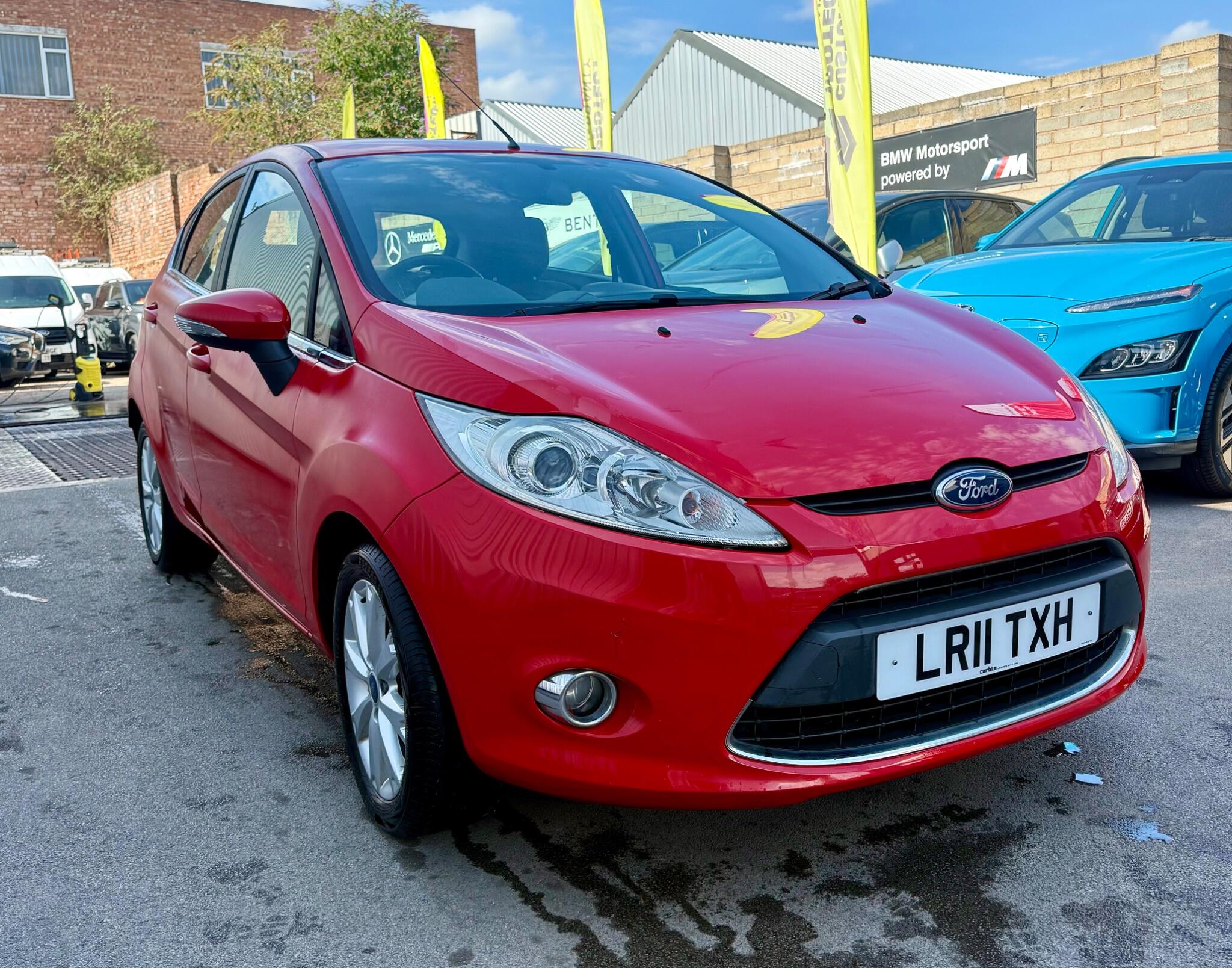 Ford Fiesta view 5