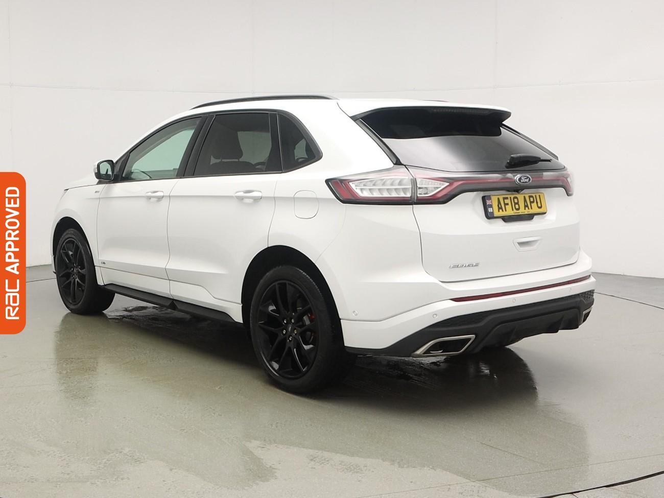 Ford Edge view 4