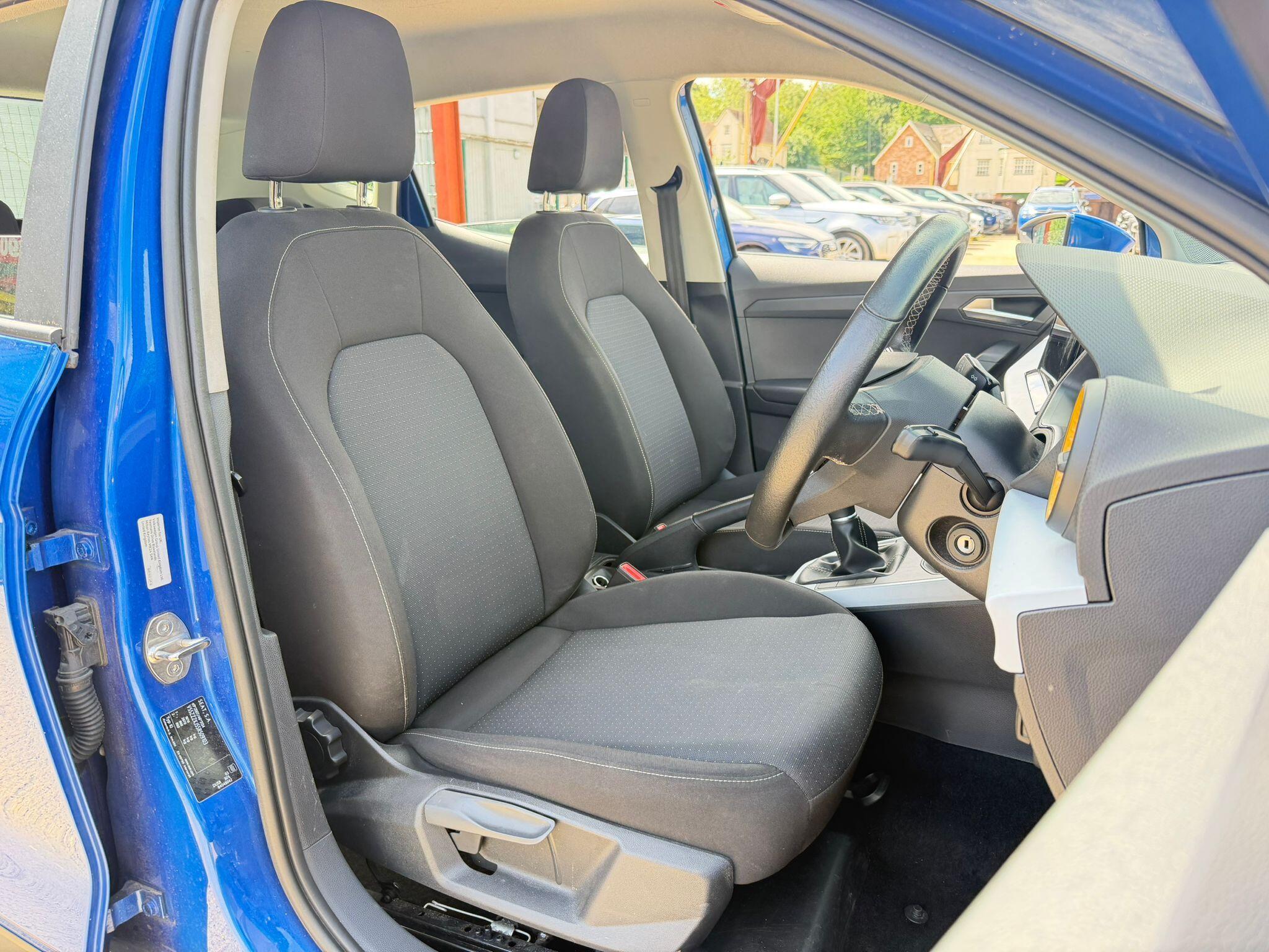 Seat Arona view 10