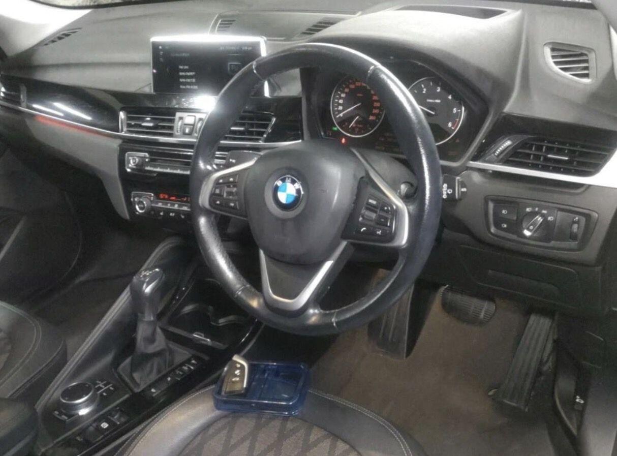 BMW X1 view 5