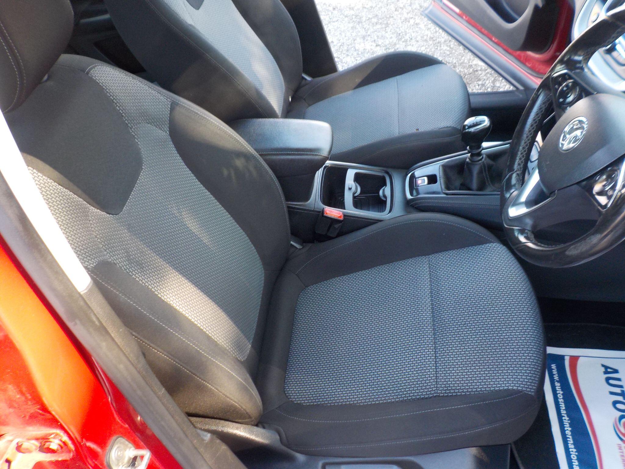 Vauxhall Grandland X 1.5 Turbo D BlueInjection SE Euro 6 (s/s) 5dr