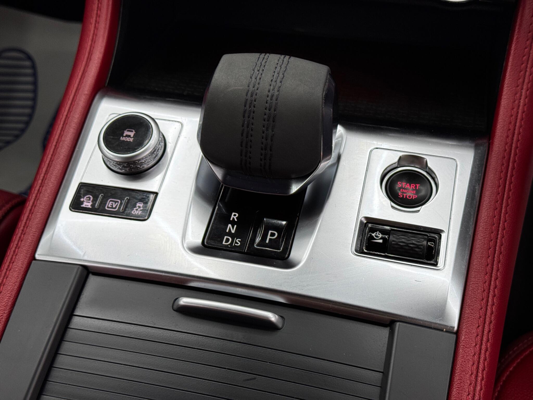 Jaguar F-Pace view 26