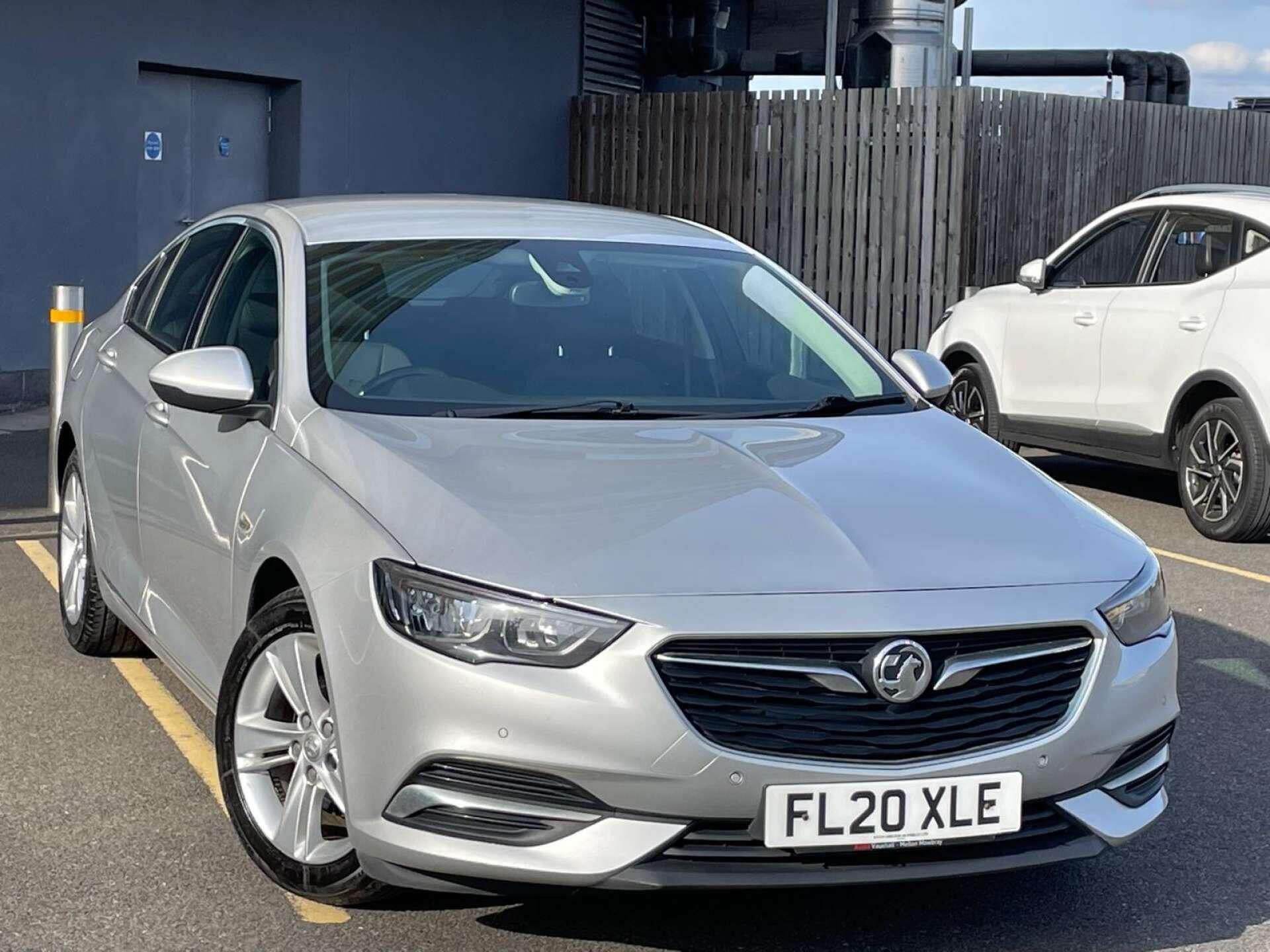 Vauxhall Insignia view 5